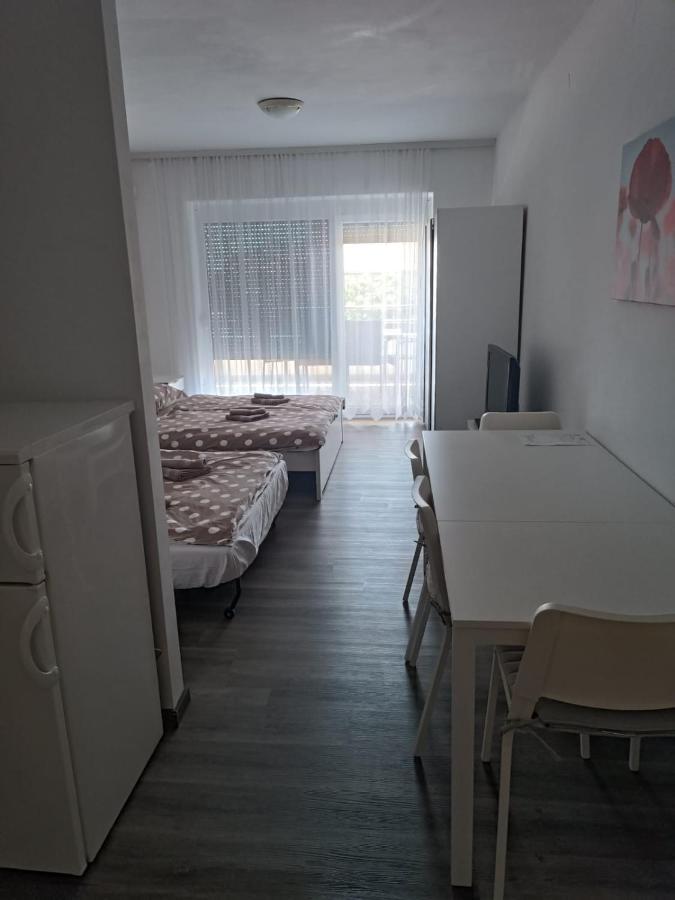 Apartman Krk Krk Town Bagian luar foto